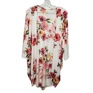 Lime n Chili Beautiful Floral Dolman 3/4 Sleeve Open Cover-Up | Large